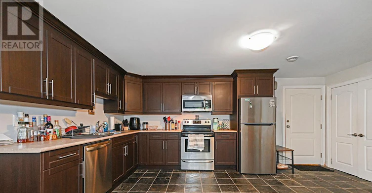 BSMT-916 Scarlett Road, Toronto, ON, M9P 2V4 - 9