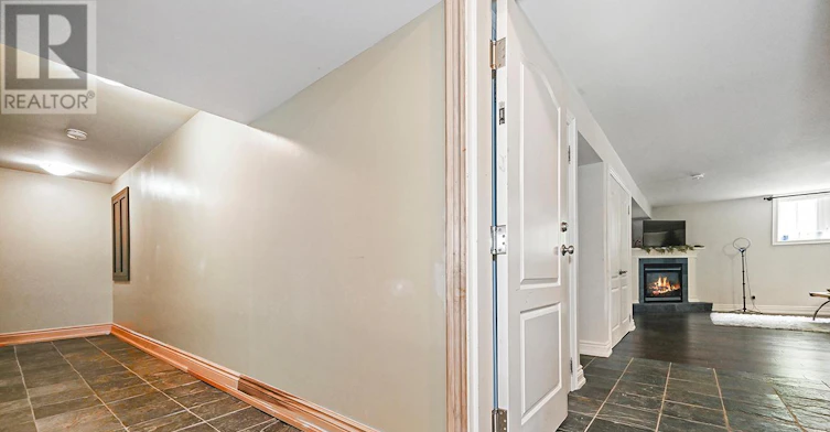 BSMT-916 Scarlett Road, Toronto, ON, M9P 2V4 - 28