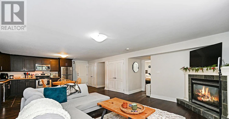 BSMT-916 Scarlett Road, Toronto, ON, M9P 2V4 - 14