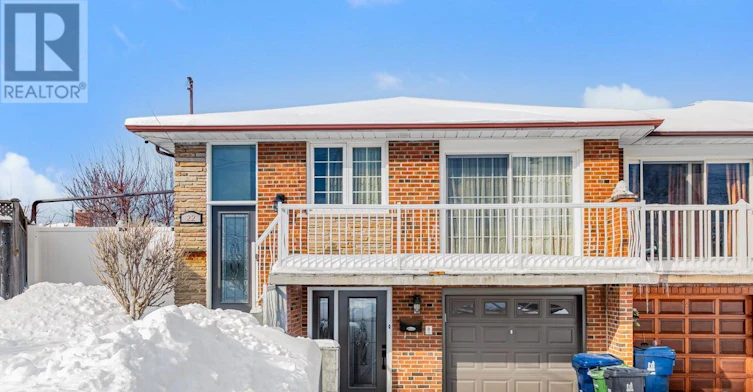 22 Bamford Crescent, Toronto, ON, M3N 1T8 - 3
