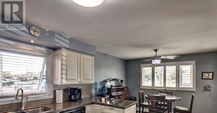 MAIN-249 Federal Street, Hamilton, ON, L8E 1P6 - 11