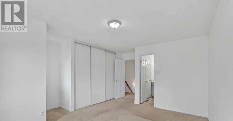 104 Manhattan Crescent, Ottawa, ON, K2C 4B7 - 11