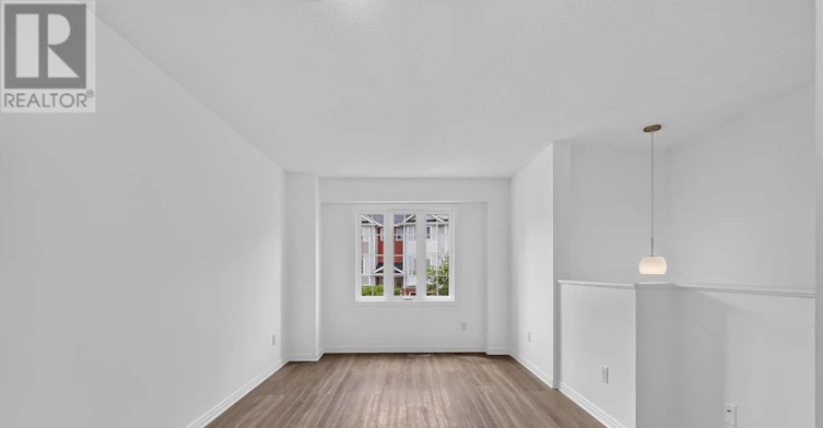 104 Manhattan Crescent, Ottawa, ON, K2C 4B7 - 2