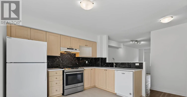 104 Manhattan Crescent, Ottawa, ON, K2C 4B7 - 7