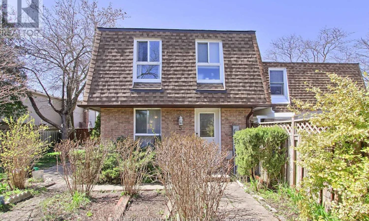 5 Penwick Crescent