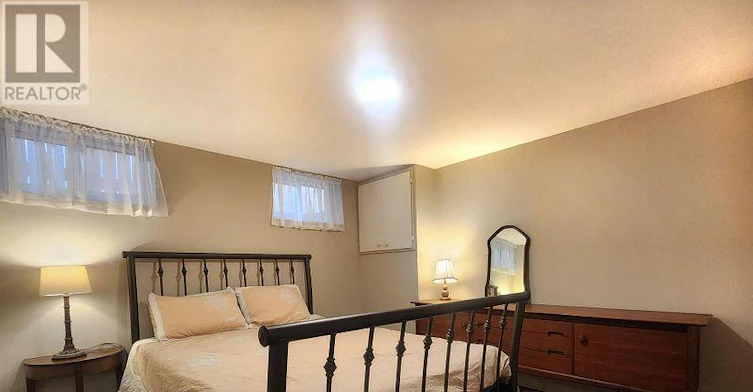 LOWER-737 Law Street, Oshawa, ON, L1G 4M3 - 13