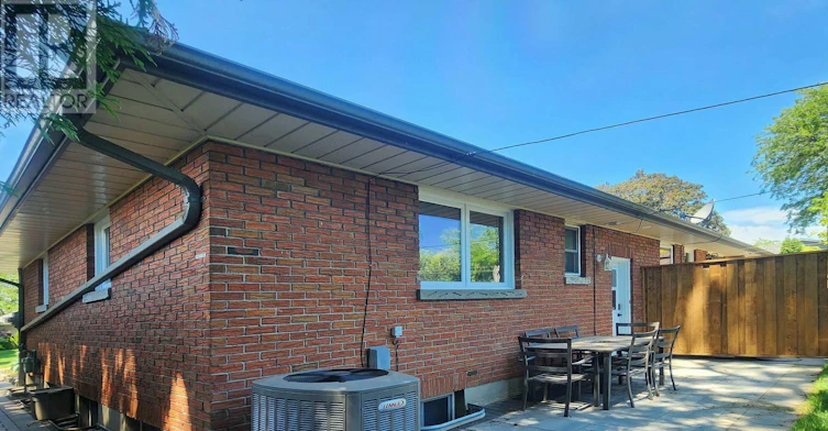 LOWER-737 Law Street, Oshawa, ON, L1G 4M3 - 22
