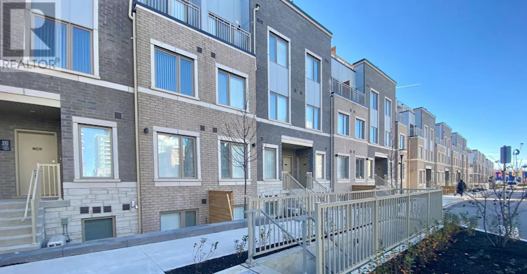 337-100 Honeycrisp Crescent, Vaughan, ON, L4K 0N7 - 3