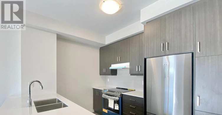 337-100 Honeycrisp Crescent, Vaughan, ON, L4K 0N7 - 12
