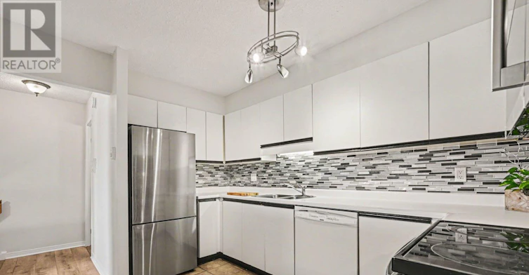 217-8 Terrace Drive, Ottawa, ON, K2H 9J2 - 6