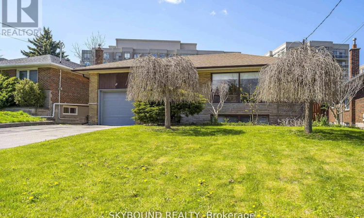 44 Tinder Crescent