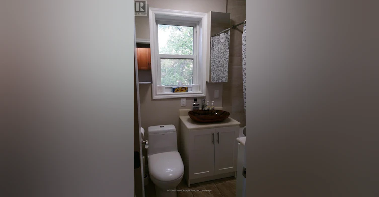MAIN HOUSE-216 Bogert Avenue, Toronto, ON, M2N 1L3 - 15