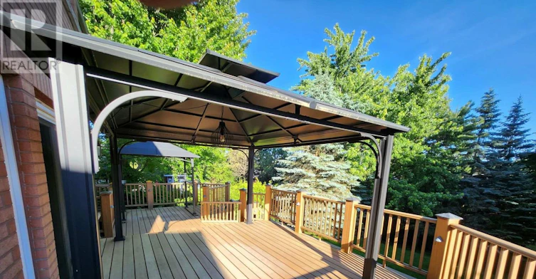 MAIN-316 Alex Doner Drive, Newmarket, ON, L3X 1G4 - 12