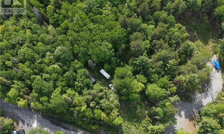 1206 Bay Road West