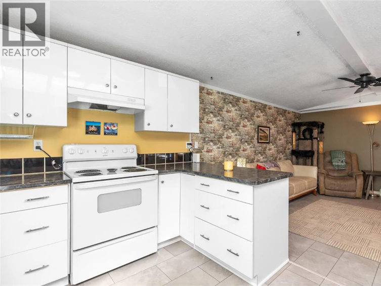 15-3063 Hornsberger Road, Salmon Arm, BC, V1E 4R8 - 13