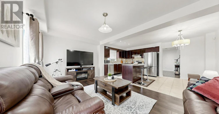 47 Acorn Lane, Bradford West Gwillimbury, ON, L3Z 0H5 - 18