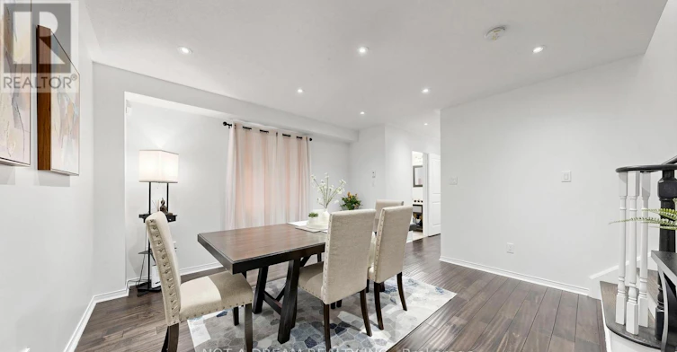 47 Acorn Lane, Bradford West Gwillimbury, ON, L3Z 0H5 - 7
