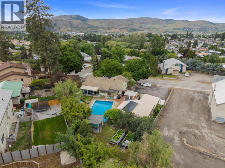4105 Pleasant Valley Road, Vernon, BC, V1T 4M1 - 3