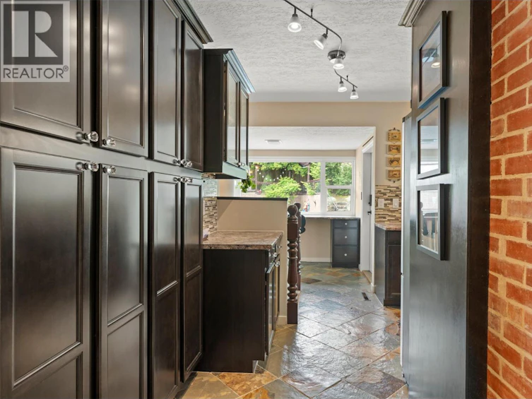 4105 Pleasant Valley Road, Vernon, BC, V1T 4M1 - 30
