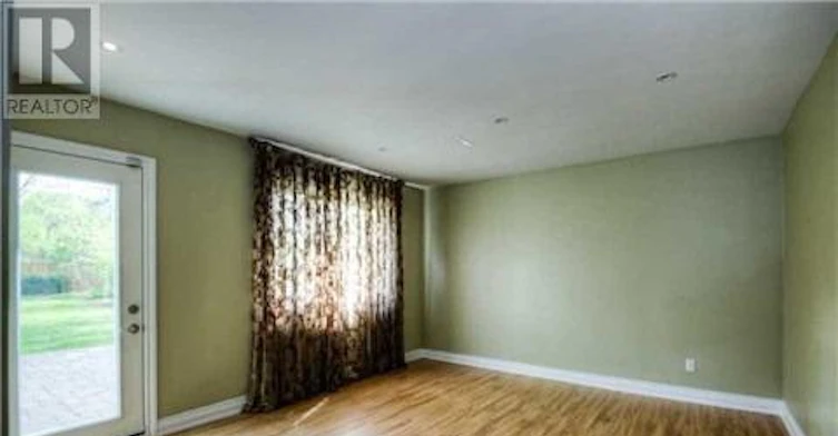 207 Pinehurst Drive, Oakville, ON, L6J 4X2 - 14