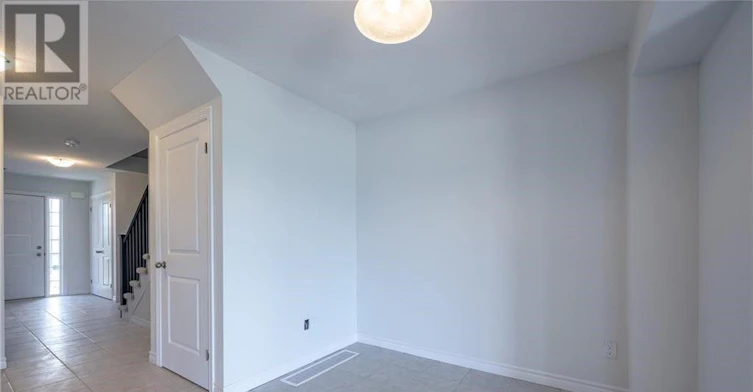 375 Kennington Way, London, ON, N6L 0H4 - 7