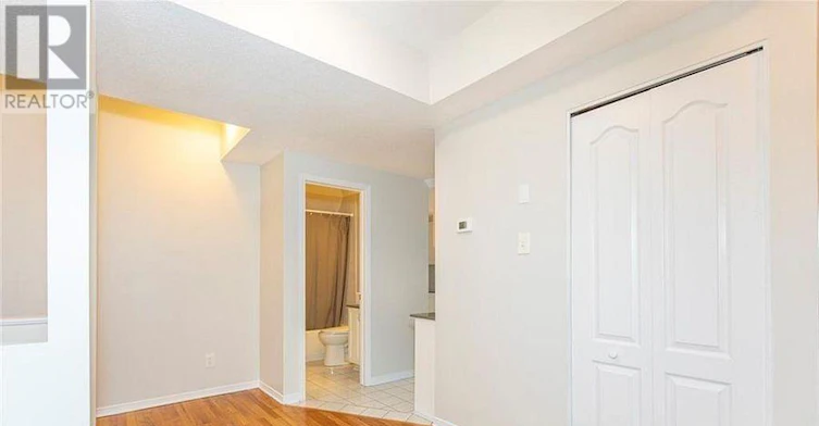 10-450 Maclaren Street, Ottawa, ON, K1R 5K6 - 11