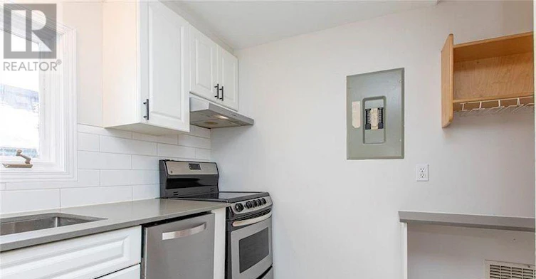 10-450 Maclaren Street, Ottawa, ON, K1R 5K6 - 5