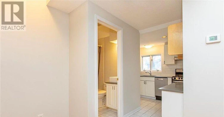 10-450 Maclaren Street, Ottawa, ON, K1R 5K6 - 8
