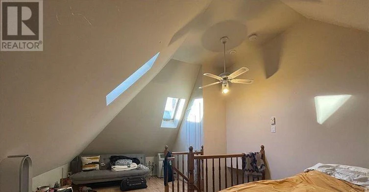 8-450 Maclaren Street, Ottawa, ON, K1R 5K6 - 4