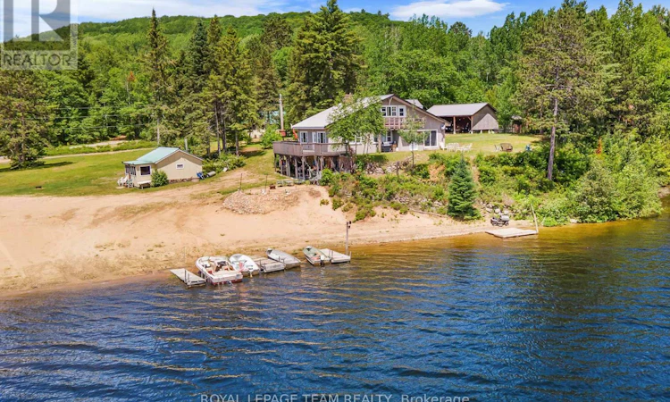682 Long Lake Road