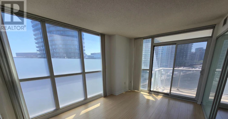 808-75 Queens Wharf Road, Toronto, ON, M5V 0J8 - 3
