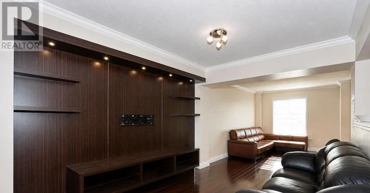 506 Bur Oak Avenue, Markham, ON, L6C 3A8 - 3