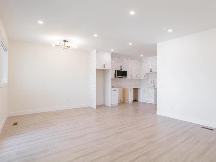 112 Springfield Drive, Langley, BC, V4W 3K6 - 8