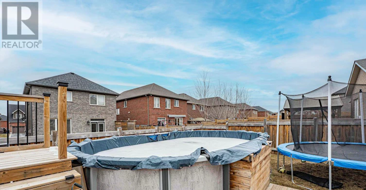 82 Nathan Crescent, Barrie, ON, L4N 0S4 - 39