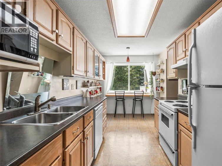 6-4404 Pleasant Valley Road, Vernon, BC, V1T 4M3 - 11