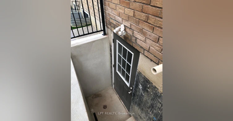 BSMT-7471 Saint Barbara Boulevard, Mississauga, ON, L5W 0G3 - 3