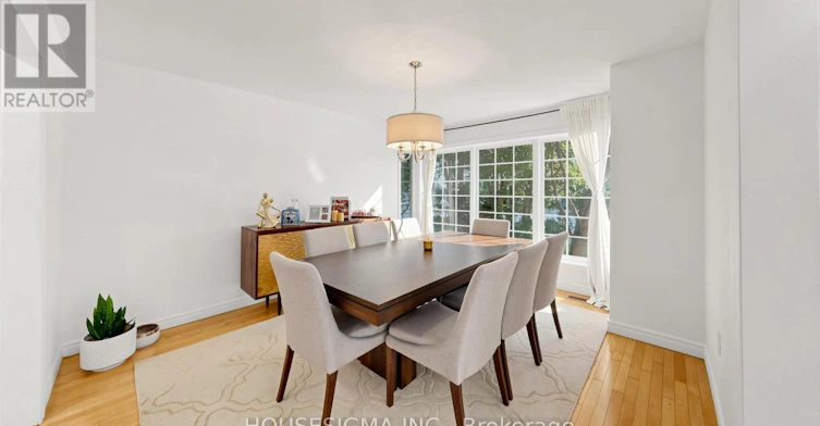69 Holyrood Avenue, Oakville, ON, L6K 2V4 - 13