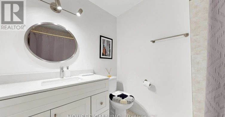 69 Holyrood Avenue, Oakville, ON, L6K 2V4 - 32