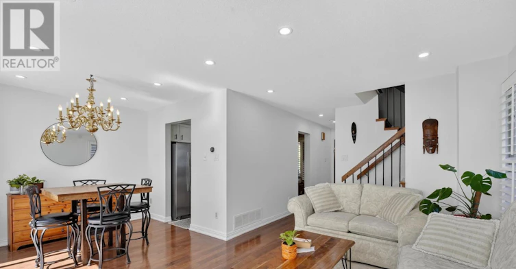 32 Fanshawe Drive, Brampton, ON, L6Z 1A9 - 7
