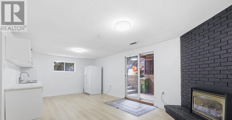 BASEMENT-79 Adis Avenue, Hamilton, ON, L9C 6T9 - 4