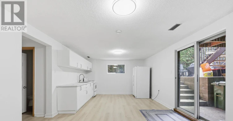 BASEMENT-79 Adis Avenue, Hamilton, ON, L9C 6T9 - 5