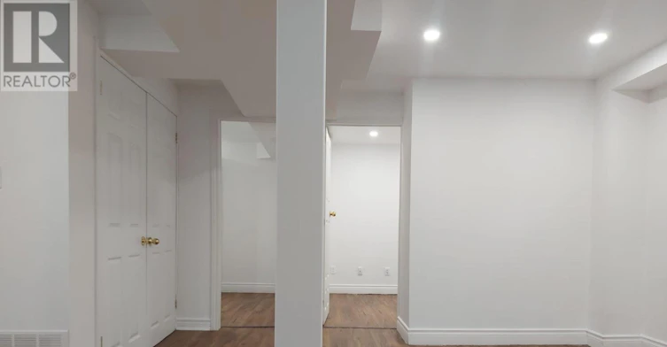 BSMT-40 Gray Crescent, Richmond Hill, ON, L4C 5V5 - 5