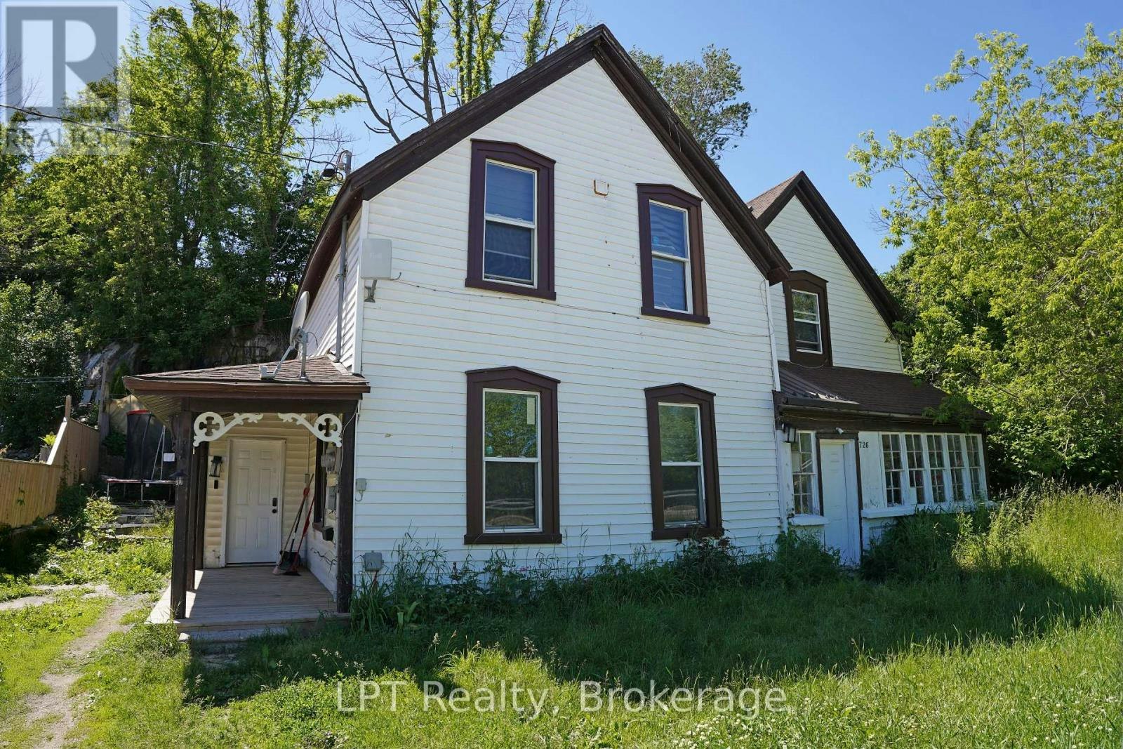 726 Berford Street, South Bruce Peninsula, ON, N0H 2T0