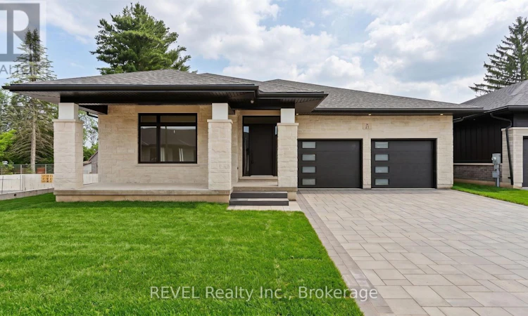 23 Accursi Crescent