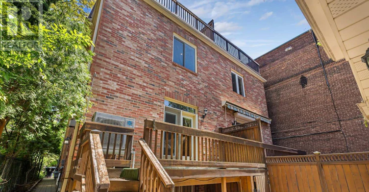 8 Huntley Street, Toronto, ON, M4Y 2K6 - 17