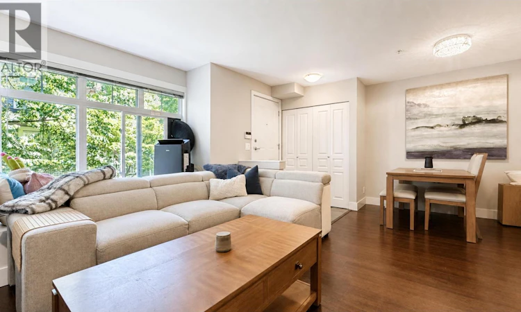 28-7428 Southwynde Avenue