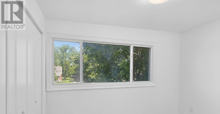 1-171 Hazlitt Street, Peterborough, ON, K9H 1L8 - 9