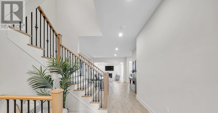 UPPER-2215 Beckman Crescent, Oshawa, ON, L1L 0W8 - 5