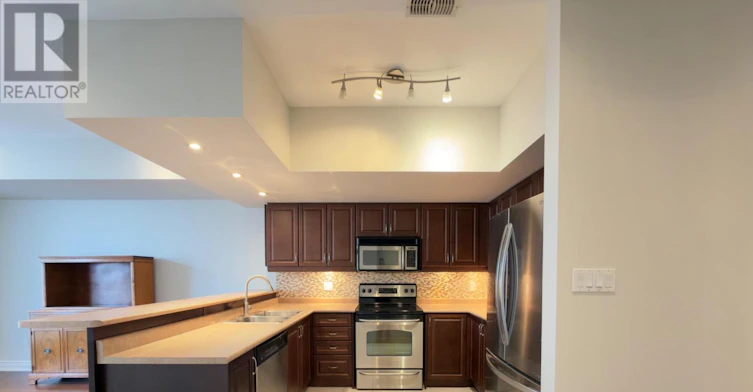 2085 Pine Street, Burlington, ON, L7R 1G1 - 11