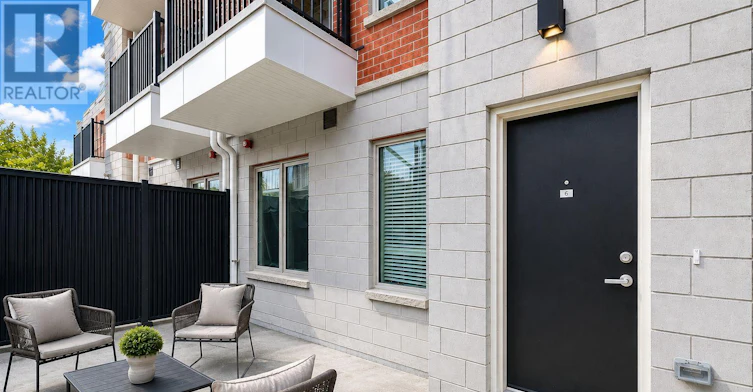 6-39 John Perkins Bull Drive, Toronto, ON, M3K 0C3 - 2